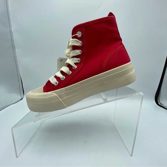 NWT. Zara Kids Red High-Top Sneakers. Size 2,5. - Picture 4 of 13